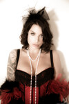 Ivy Lebelle den tatuerade milf