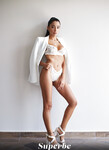 Natalia Bruni a fullos milf