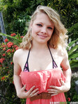 Stella Banxxx Stora bröst blond tjej