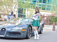 Melody den sexiga cosplayflickan