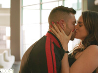 Tori Black slickad och knullad