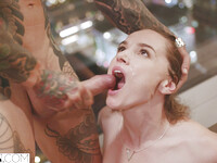 Tori Black slickad och knullad