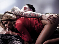 Destiny Cruz den sexiga latinska flickan