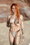 Ana Almeida den sexiga tatuerade bruden