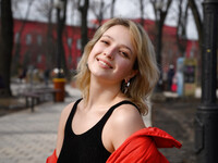 Taya Helenova den sexiga amatörbruden