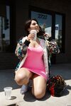 Valentina Nappi - Vid hållplatsen