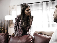 Gianna Dior den sexiga grannflickan