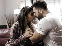 Gianna Dior den sexiga grannflickan