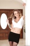 Natasha starr med den fantastiska euromjölfen som stripper kameran med Tony martinez