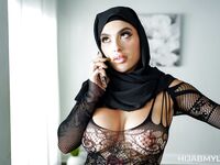 Det officiella enda arabiska jävla hålet knullat i hennes underkläder