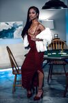 Kira noir och jane wilde vild lesbisk fitta slickar på soffan