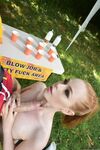 Ella Hughes, Tina Kay - Hemligheten bakom skollägret