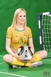Yasmine Gold den sexiga fotbollstjejen