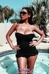 Priya Rai vid poolen