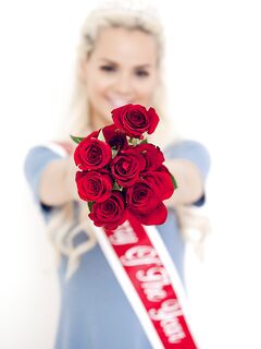 Elsa Jean - Sexig ung tonårstjej