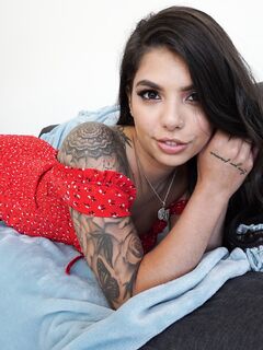 Gina Valentina pov älskog