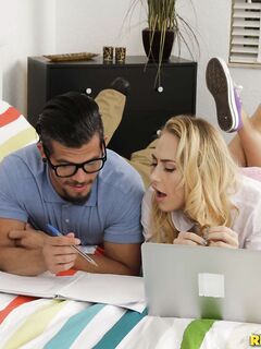 Cory Chase och Carter Cruise trippelknullar